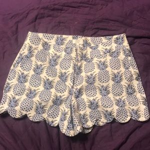 Crown & Ivy White Shorts with Blue Pineapple Print